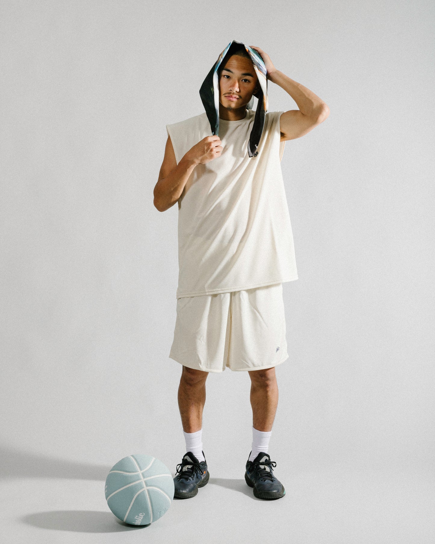 blhlc No Sleeve Tops (vanilla/navy)