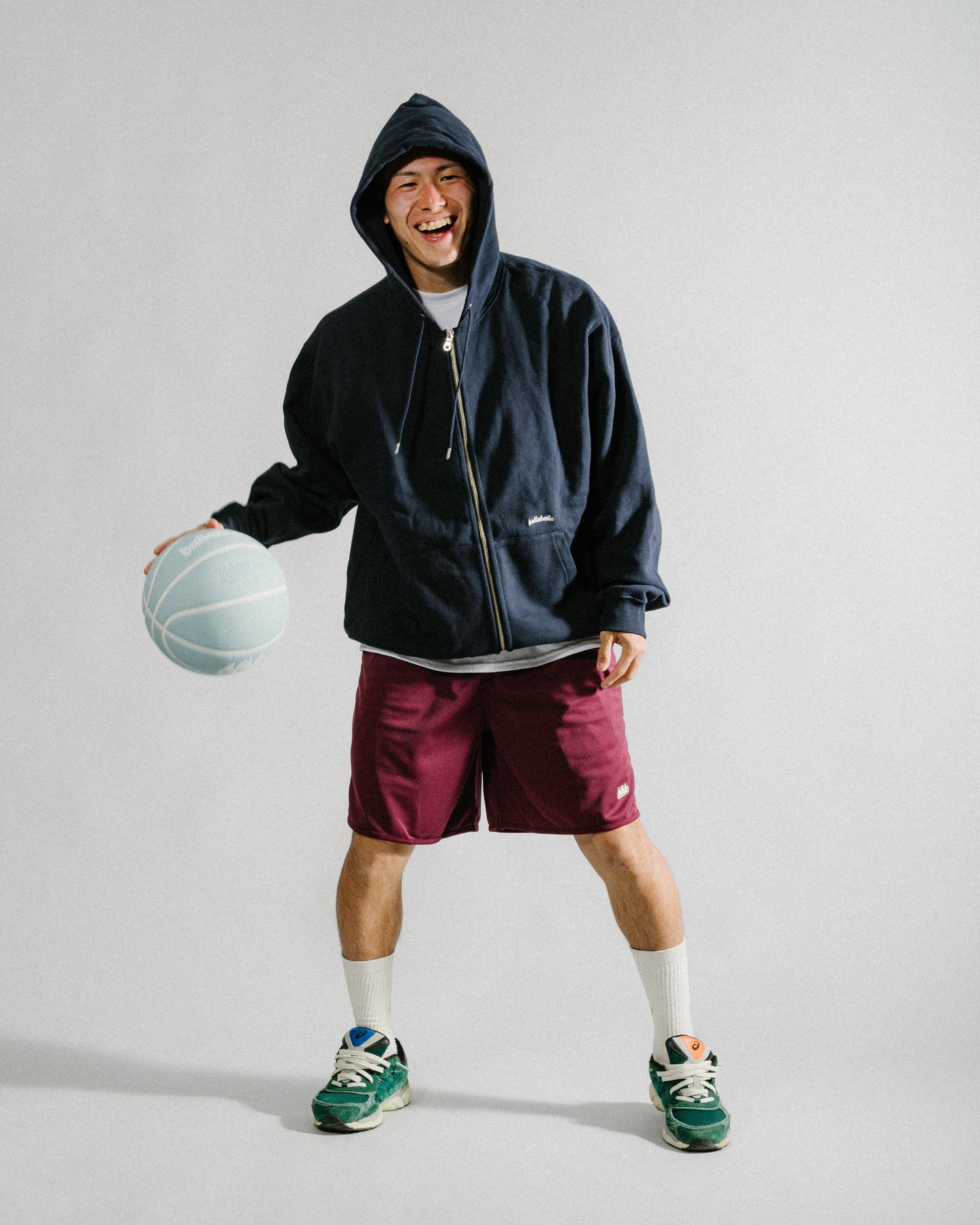 Basic Zip Shorts (crimson/ivory)