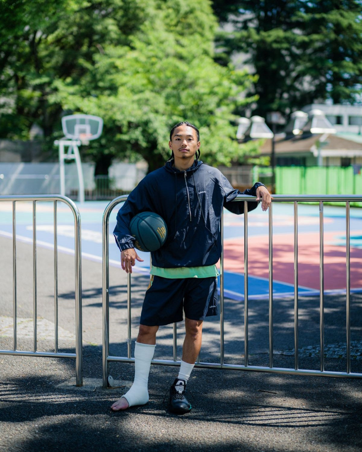 W Face Zip Shorts (navy nights)