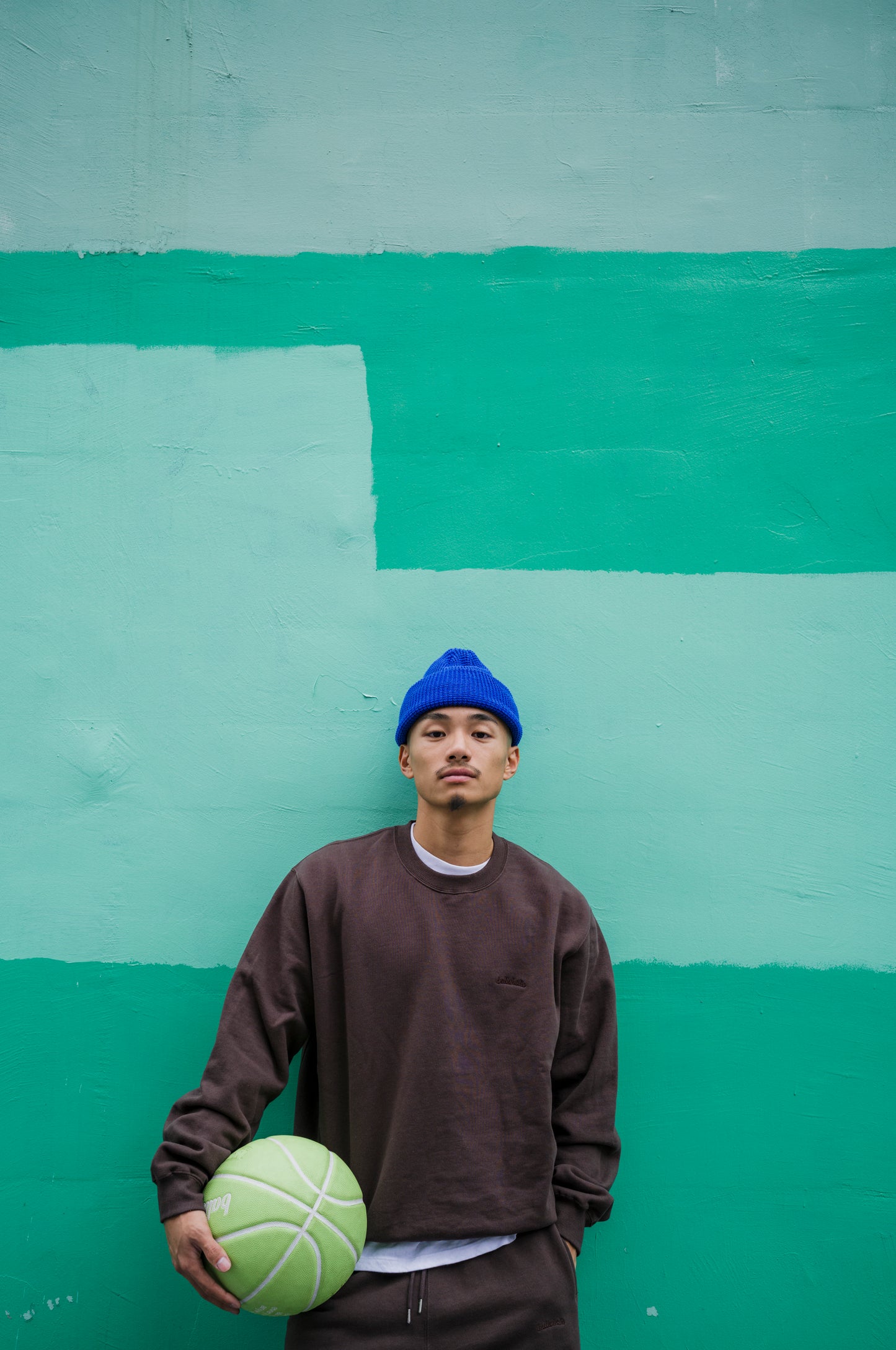 Small Logo Crew Sweatshirt (chocolate)