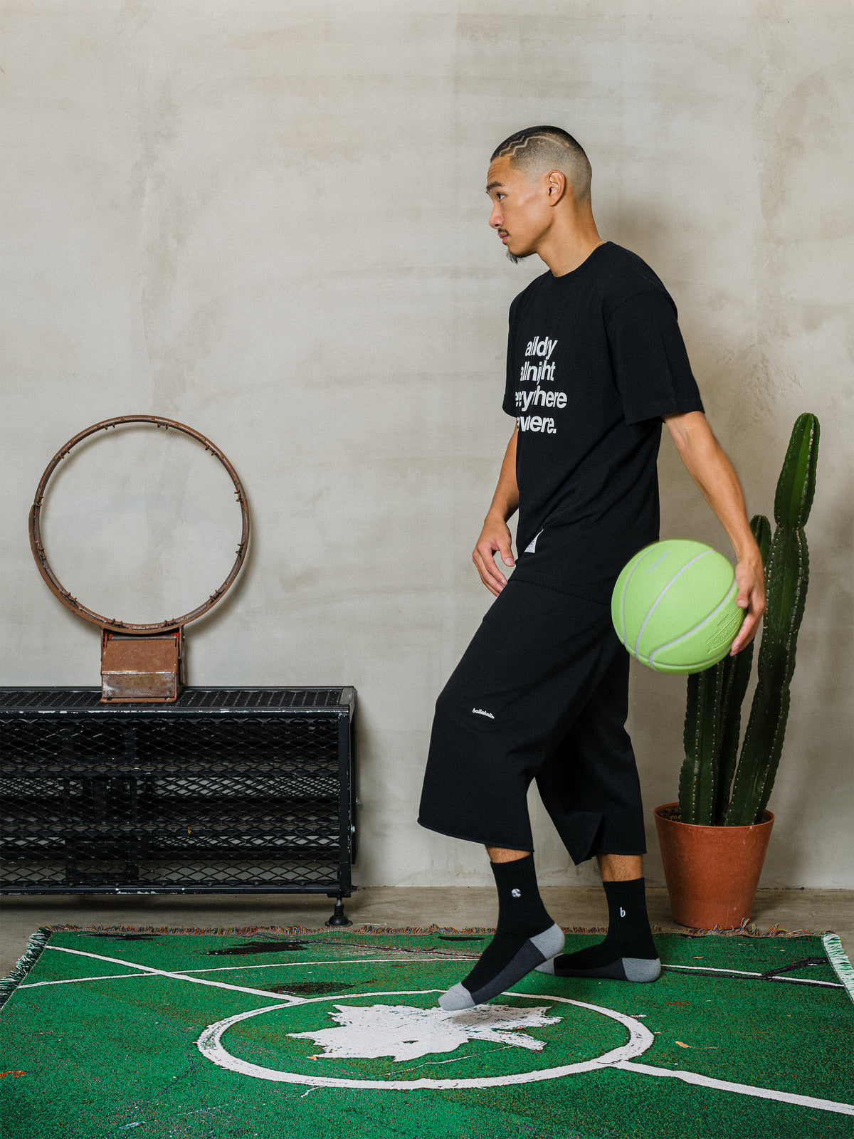 b-ball Mid Crew Socks (black)