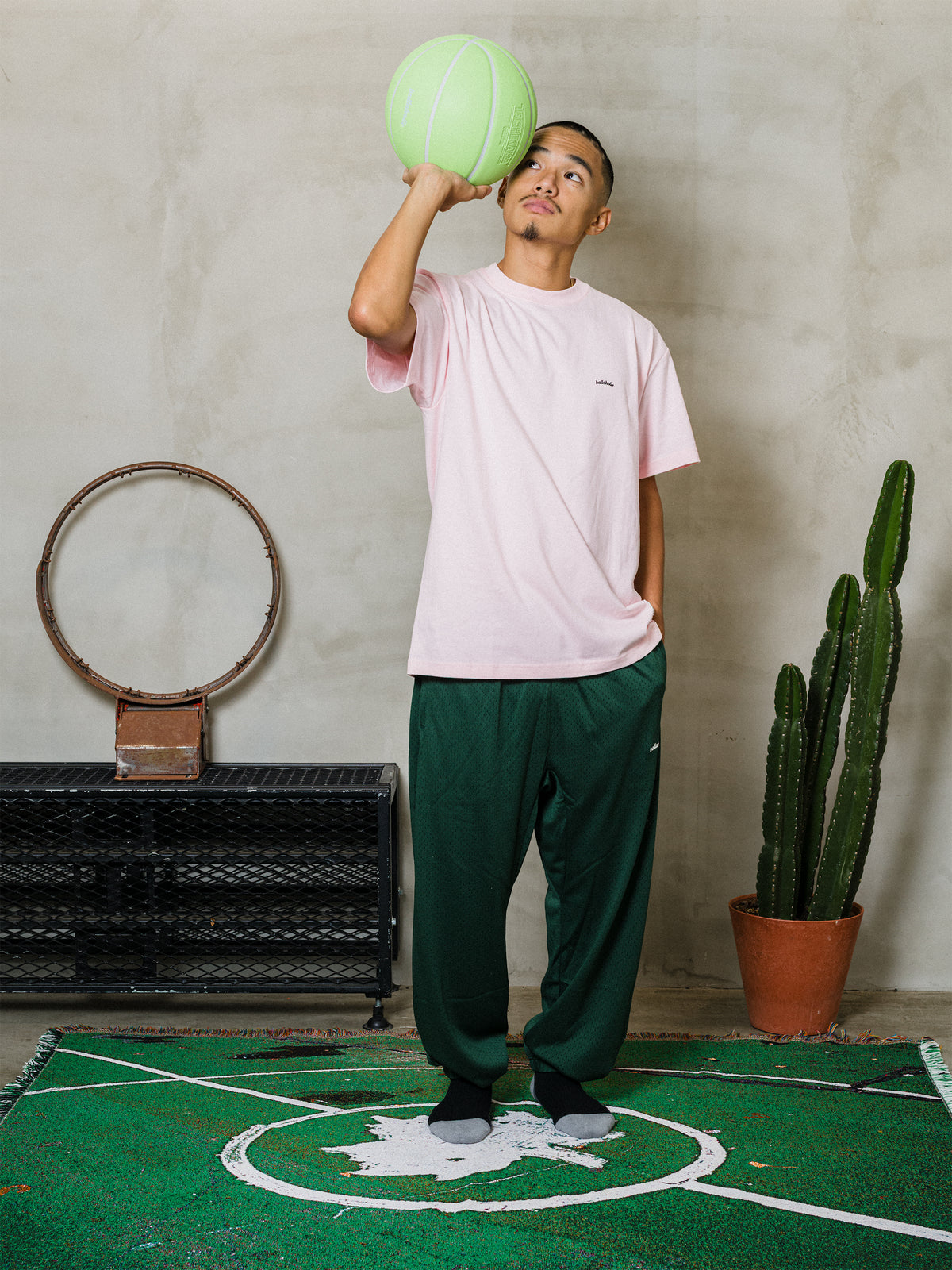 Micro Logo Tee (baby pink/black)