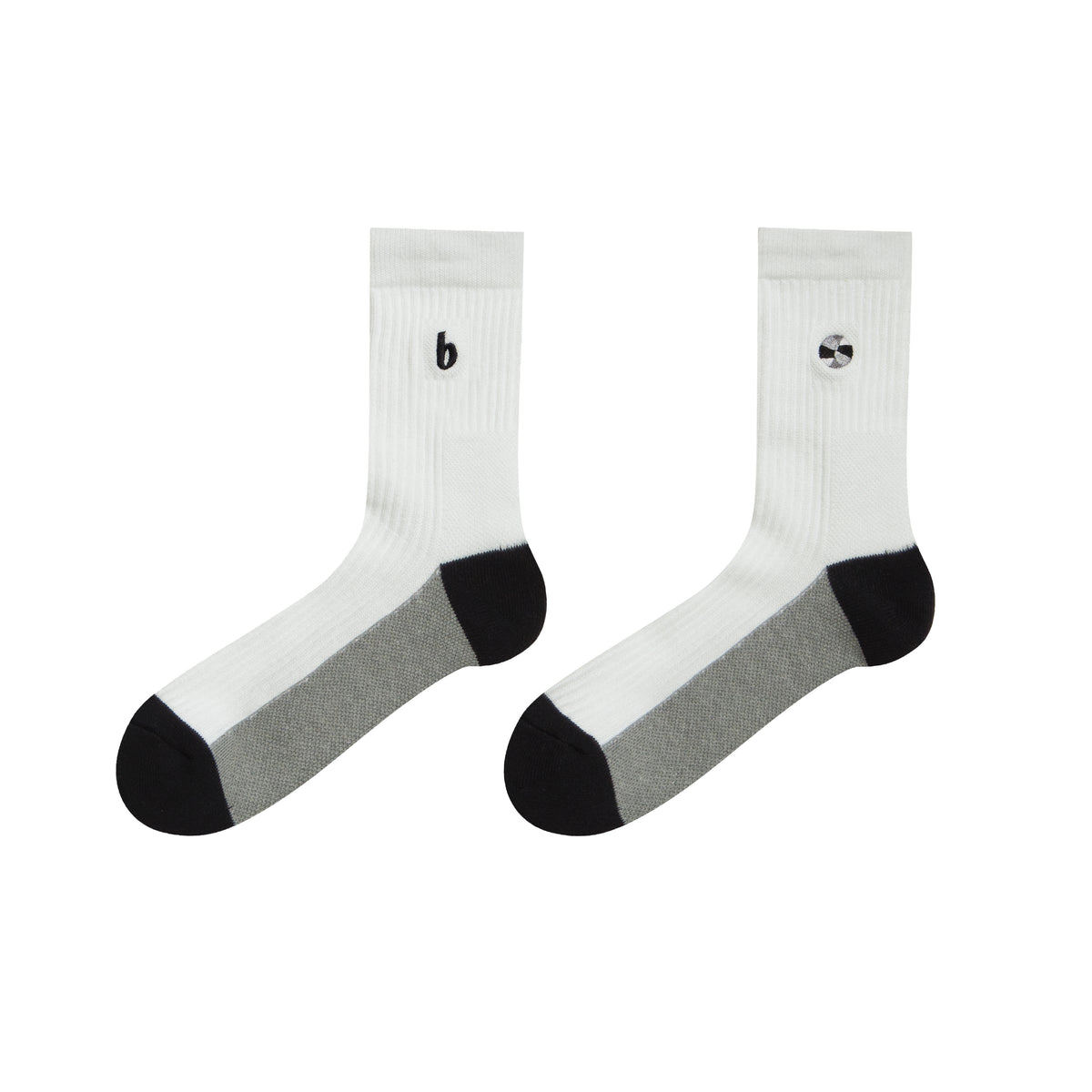 b-ball Mid Crew Socks (white)