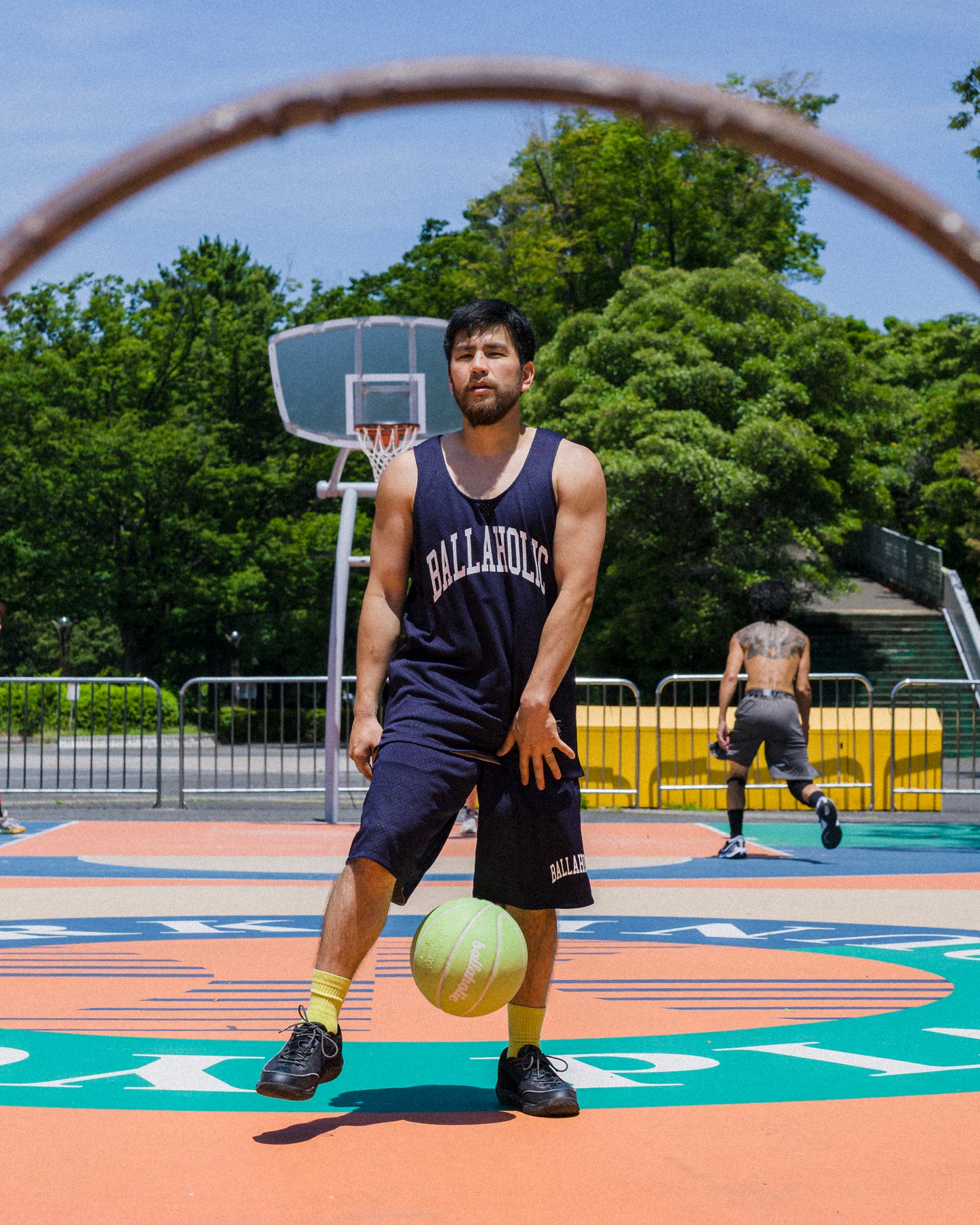 College Logo - STREETMOVE Mesh Zip Shorts (navy/taupe)