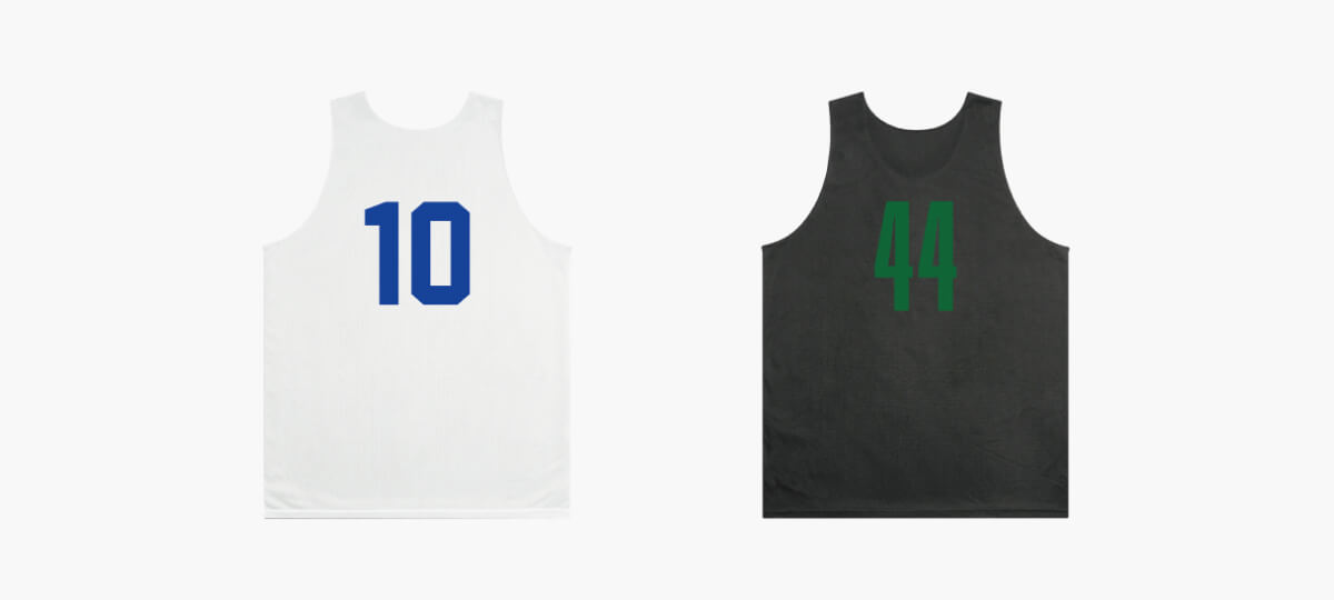 衣服の背面に番号をプリントしたイメージ